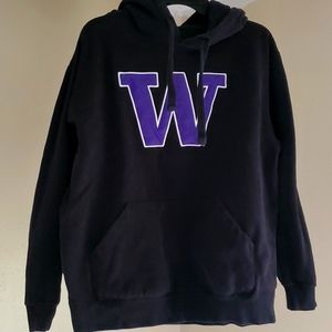 University of Washington sweater size